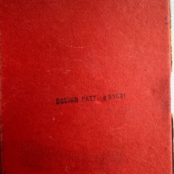 Elgin American Gold Tone Vanity Compact - Picture 13 of 16